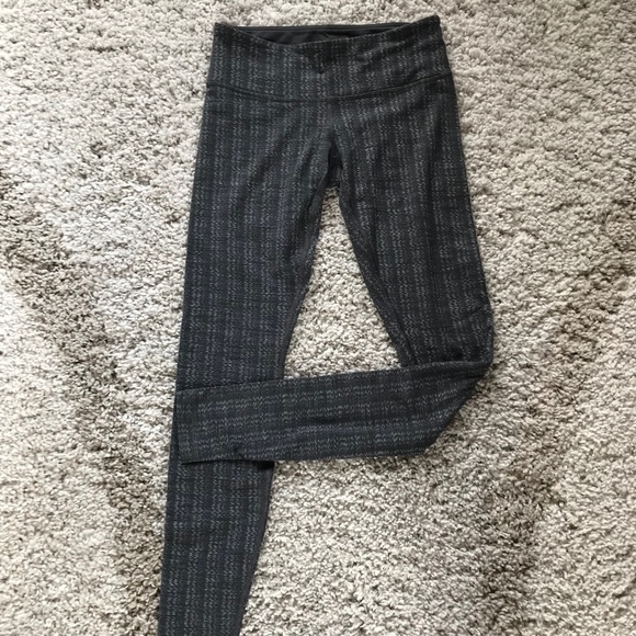 Womens Lululemon Leggings - Picture 1 of 3